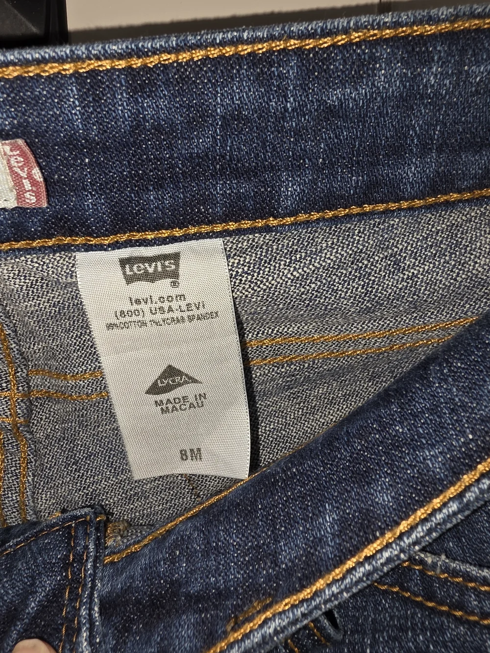 Levi's Dark Blue Boot Cut Jeans. Womans Size 8.